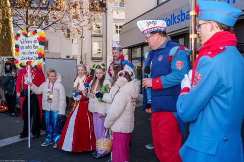 karnevalseroeffnungstadtsoldatenplatz2025  1 von 1 